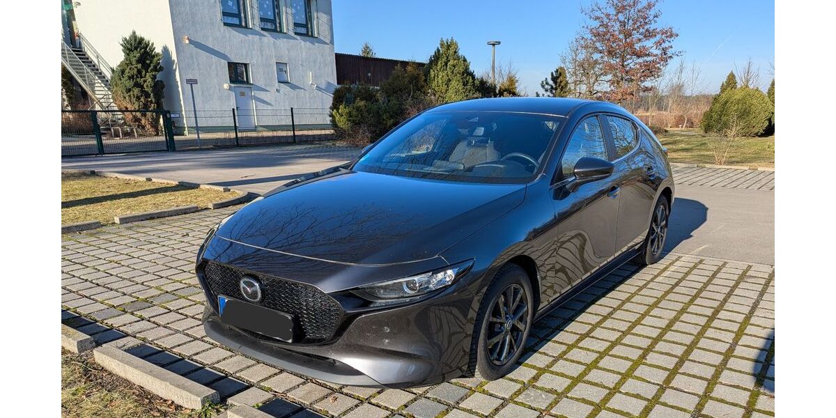 Mazda 3 69.900 km 18.900 &euro; Guteborn 01945