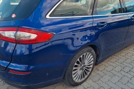 Ford Mondeo 202.000 km 8.049 &euro; Hamburg 21037