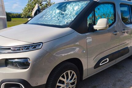 Citroen Berlingo 74.440 km 22.999 &euro; München 81927