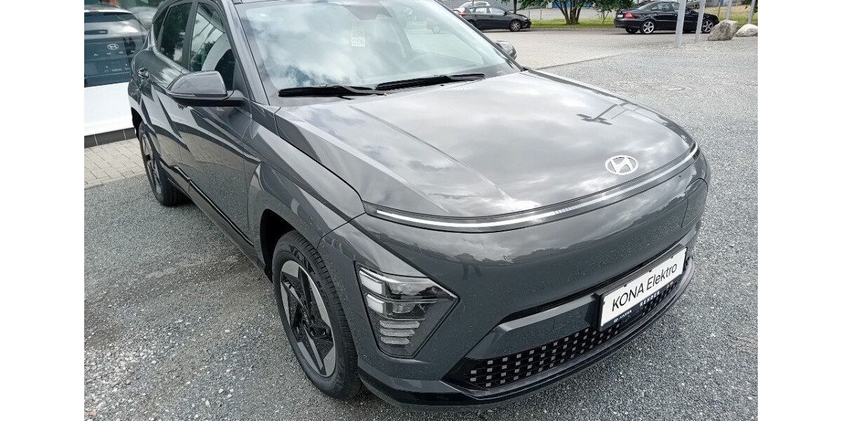 Hyundai KONA 1.531 km 36.990 € Kronshagen 24119