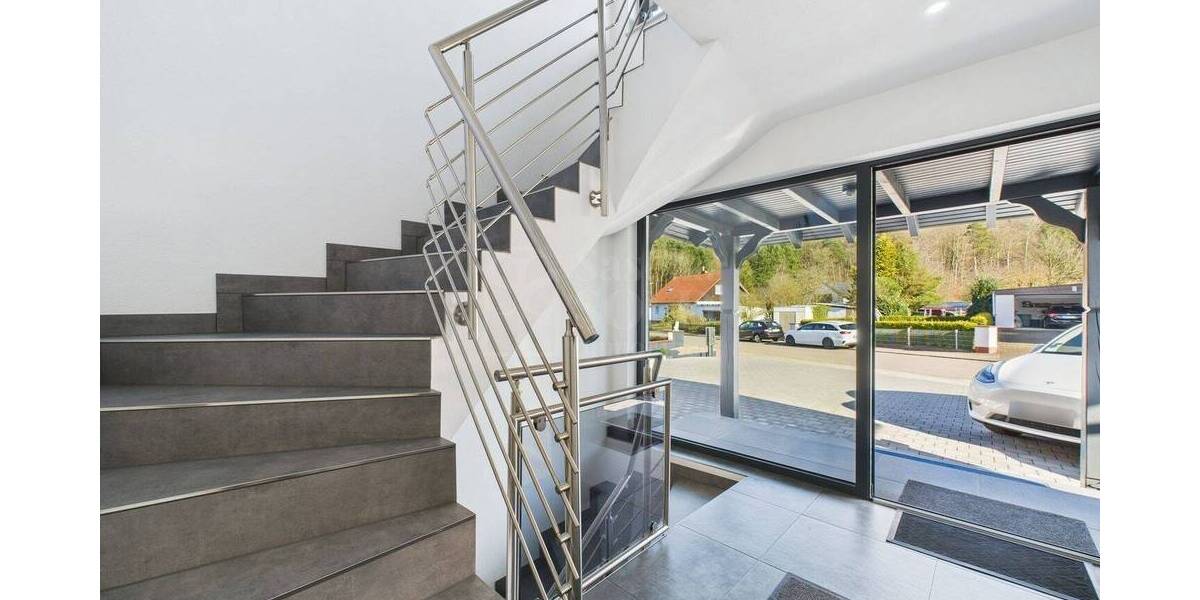 Hochwertige 4-Zimmer-Wohnung mit Loggia & Stellplatz in beliebter Lage von Kirkel-Neuhäusel - Etagenwohnung Kirkel Kirkel-Neuhäusel | Angebot:26120748