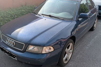 Audi A4 280.000 km 1.800 &euro; Lübeck 23566