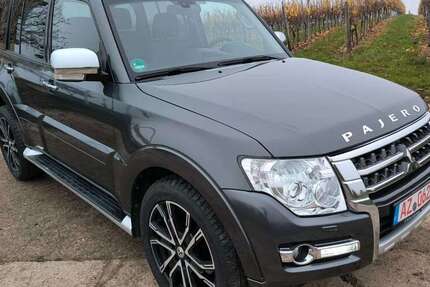 Mitsubishi Pajero 125.000 km 34.900 € Wallertheim 55578