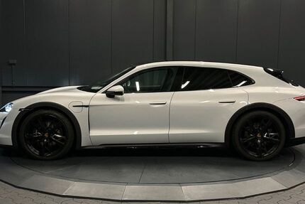 Porsche Taycan 83.000 km 61.970 &euro; Helmstedt 38350