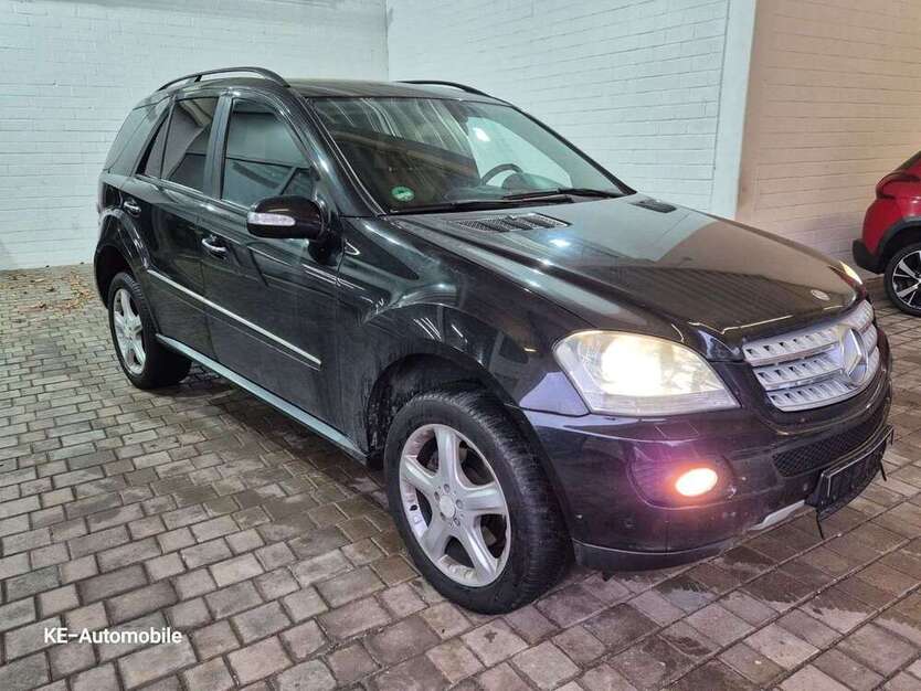 Mercedes-Benz ML 280 234.000 km 9.250 € Bad Berneck 95460