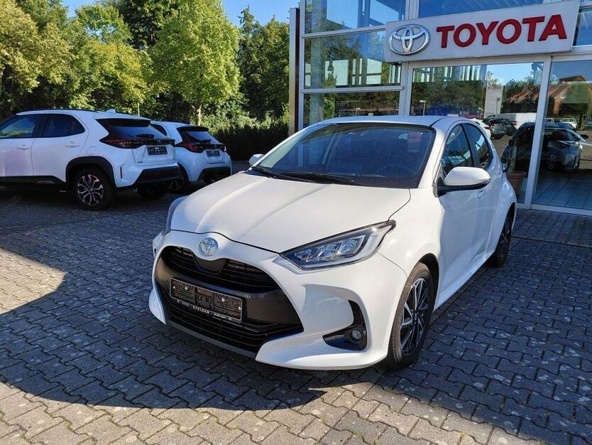 Yaris