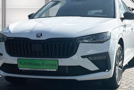 Skoda Scala 4.500 km 30.490 &euro; Berlin 10365