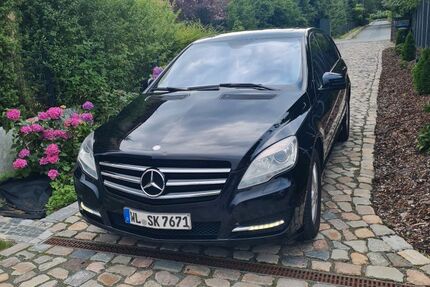 Mercedes-Benz R 350 299.980 km 9.300 € Bendestorf 21227
