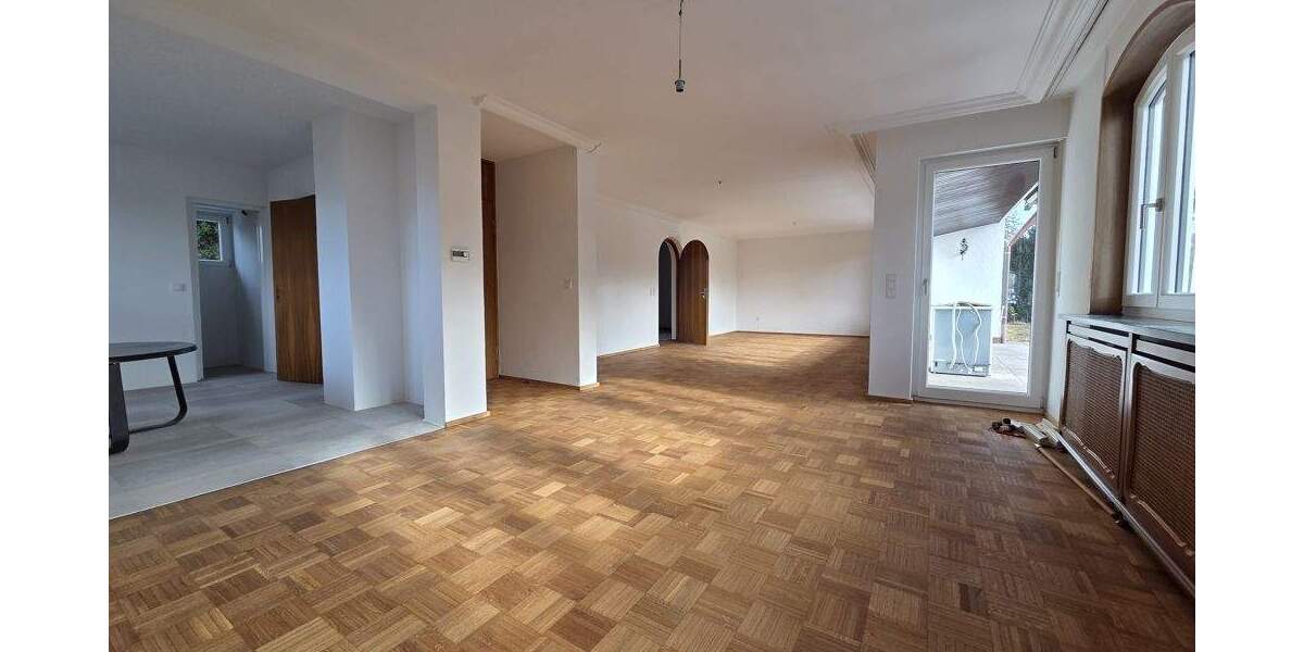 Einfamilienhaus Nürnberg Katzwang - 5 Zimmer, 170 m&sup2;, 1.700&euro; | Angebot:25536455