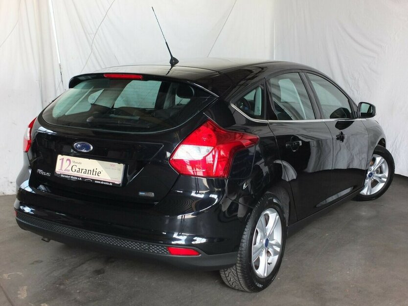 Ford Focus CHAMPIONS EDITION 5-TÜRIG orig.53.215 km ! 53.215 km 8.404 € Köln 50858