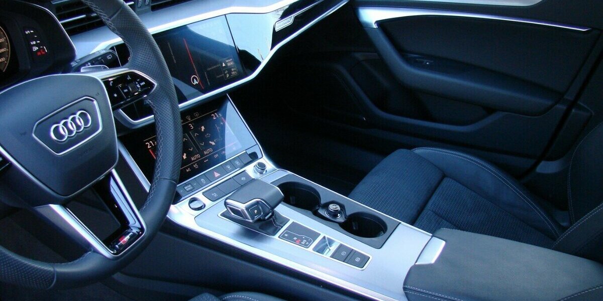 Audi A6 55TFSIe Quattro S-line HUD LED Bang&Olufsen AHK 42.672 km 44.980 &euro; Falkensee 14612
