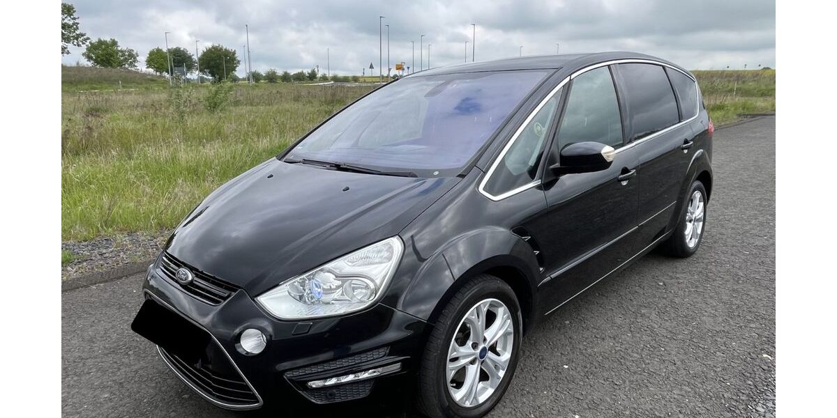Ford S-Max 166.000 km 5.950 &euro; Kassel 34125