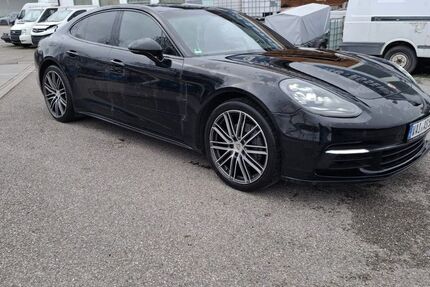 Porsche Panamera 197.000 km 44.690 &euro; Baden-Württemberg - Sachsenheim 74343