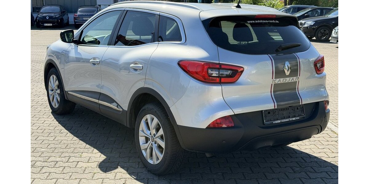 Renault Kadjar Limited / Heiz.Frontsch./SitzH/RFK 32.000 km 13.490 &euro; Donauwörth 86609