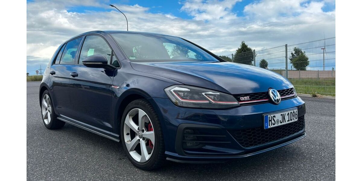 VW Golf 124.500 km 20.950 &euro; Waldfeucht 52525