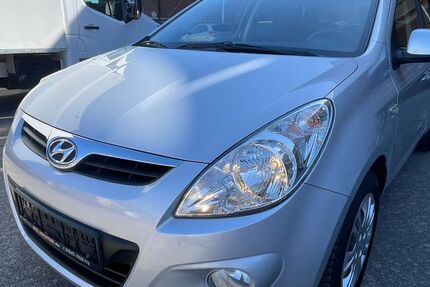 Hyundai i20 99.945 km 3.699 &euro; Herbolzheim 79336
