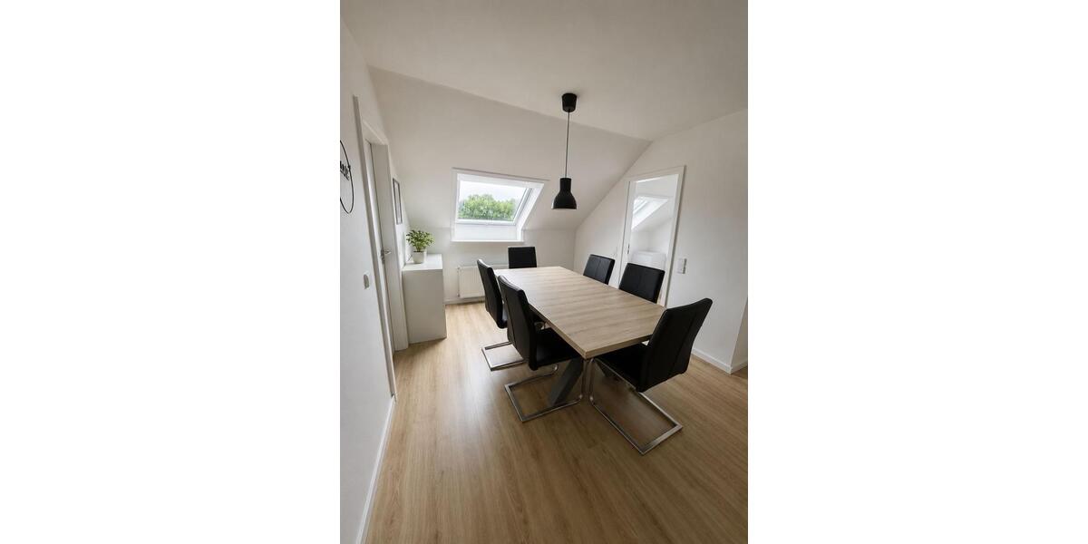 Dachgeschoßwohnung Öhringen - 3 Zimmer, 77 m&sup2;, 269.000&euro; | Angebot:26837812