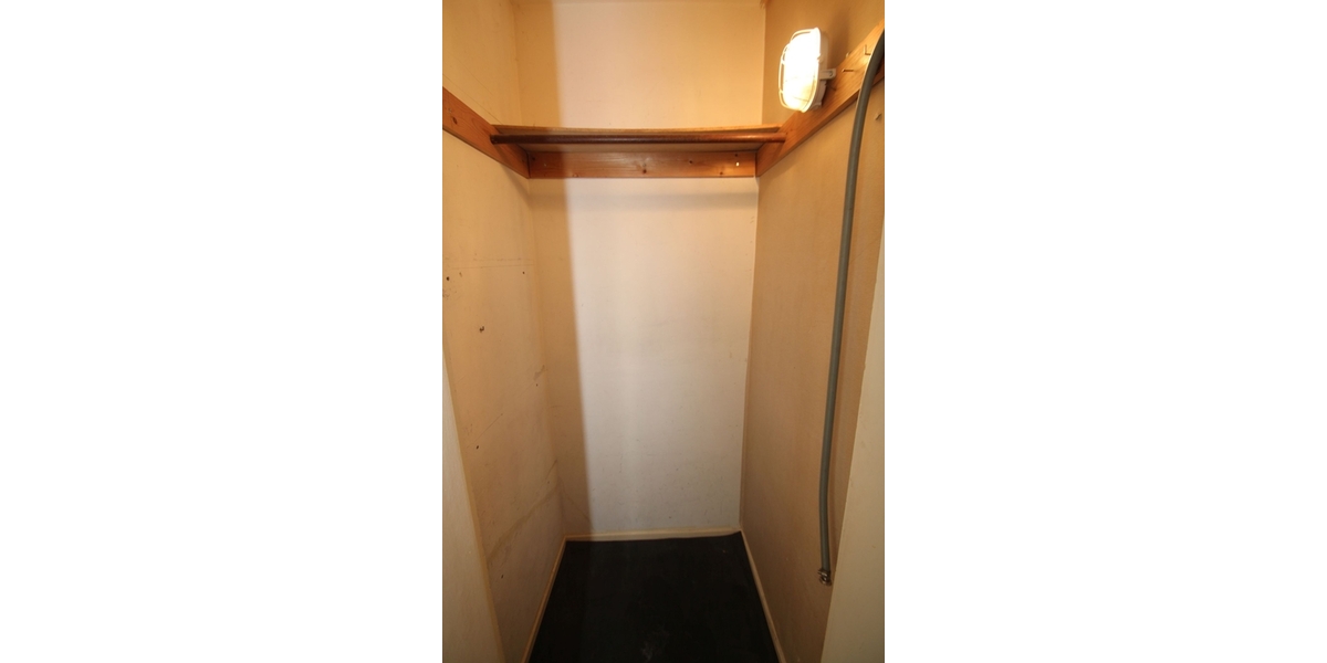 Mit 3D: Mehrfamilienhaus 4 Einheiten (2 Wg. frei) + 4 Garagen – Potenzial bis ca. 40.000 EUR p.a. - Mehrfamilienhaus, Wohnhaus Brühl | Angebot:26001821