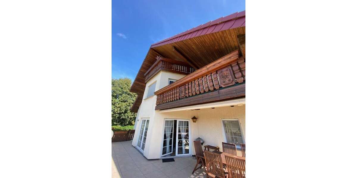Einfamilienhaus Löbau - 12 Zimmer, 350 m&sup2;, 549.000&euro; | Angebot:26253525