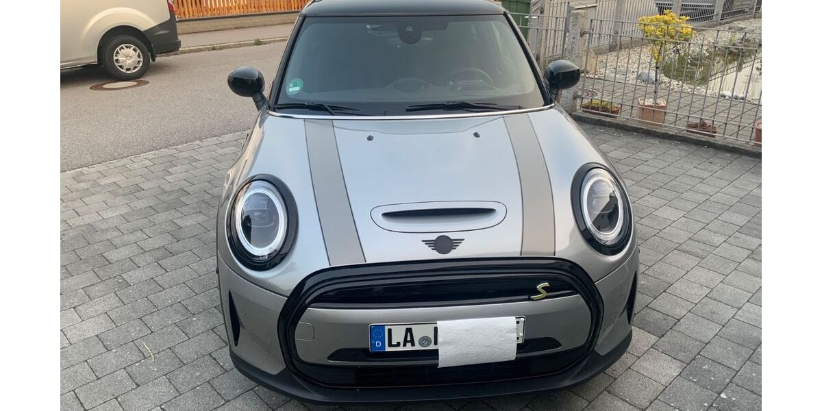 Mini Cooper SE 19.000 km 22.500 &euro; Essenbach 84051