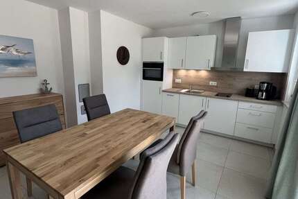 Wohnung zum Kaufen in Middelhagen OT Lobbe, Middelhagen, Vorpommern-Rüge 325.500 € 77.4 m² 4 zimmer