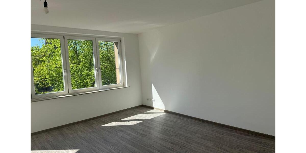 Etagenwohnung Duisburg - 4 Zimmer, 120 m&sup2;, 1.130&euro; | Angebot:26439190