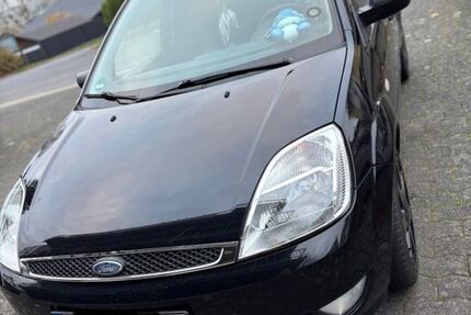 Ford Fiesta 170.000 km 1.700 &euro; Hennef 53773
