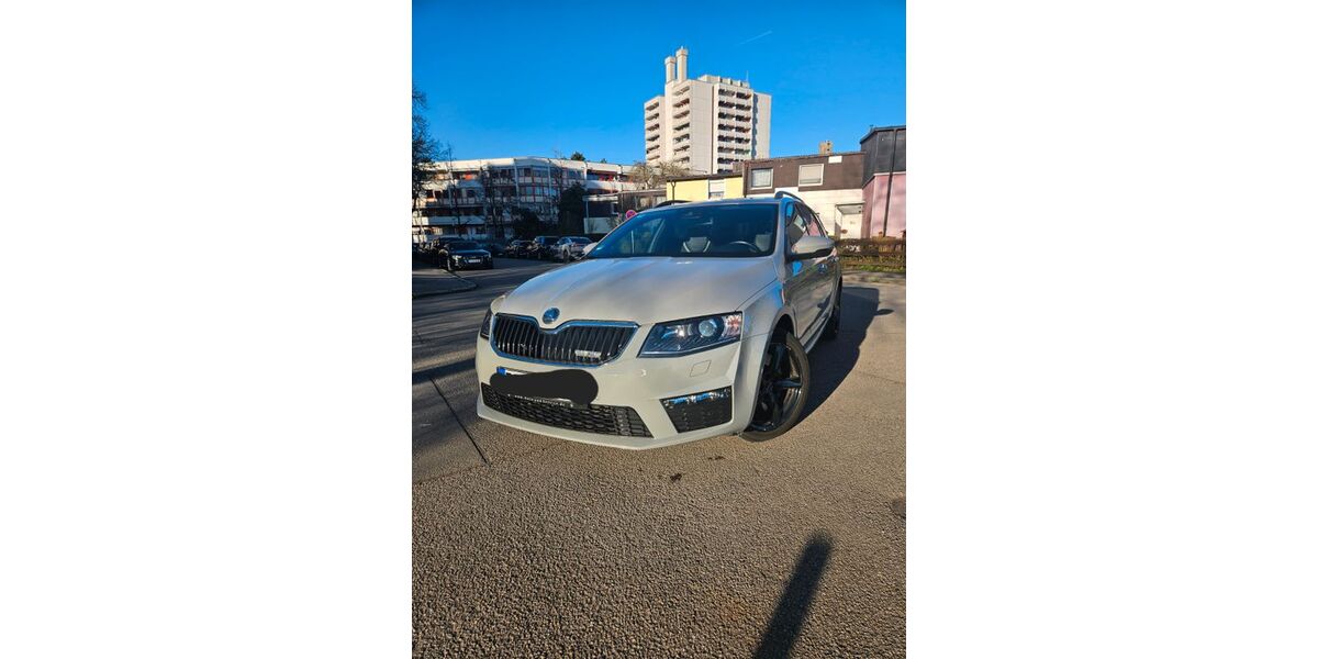 Skoda Octavia 124.250 km 16.400 &euro; Unterschleißheim 85716
