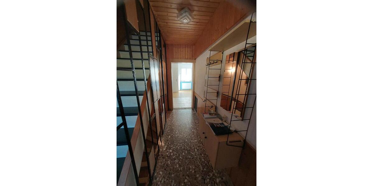 Reihenhaus Pößneck - 6 Zimmer, 112 m&sup2;, 89.000&euro; | Angebot:26656233