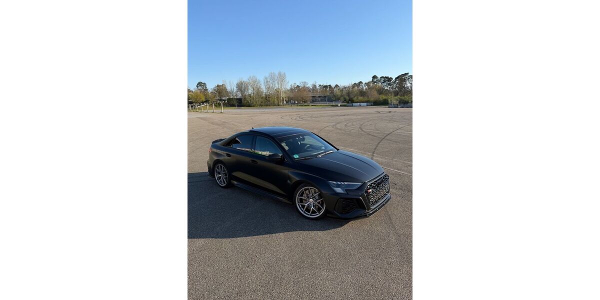 Audi RS3 48.500 km 54.500 &euro; Ketsch 68775