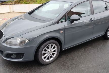 Seat Leon 204.000 km 4.800 € Harburg 86655