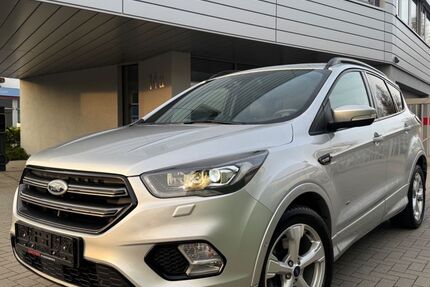 Ford Kuga 81.000 km 19.290 &euro; Pinneberg 25421
