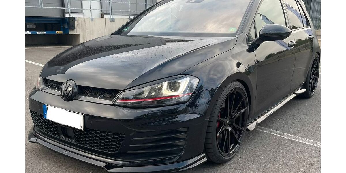 VW Golf 106.000 km 22.999 &euro; Ransbach- Baumbach 56235