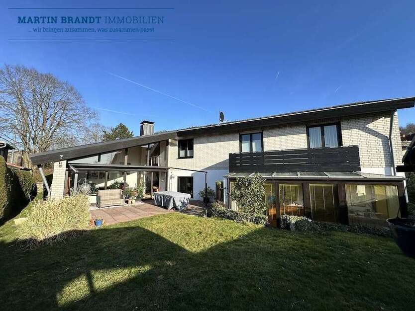 Haus zum Kaufen in Idstein Lenzhahn 689.000 € 272.18 m²