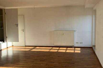 Wohnung Moers - 2 Zimmer, 82 m&sup2;, 943&euro; | Angebot:23881853