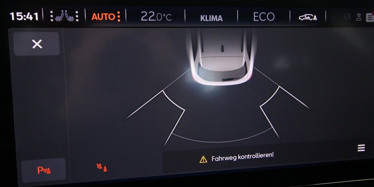 Cupra Leon Sportstourer e-HYBRID 6-DSG NAVI+LED+ACC 8.828 km 29.500 &euro; Hagenow 19230