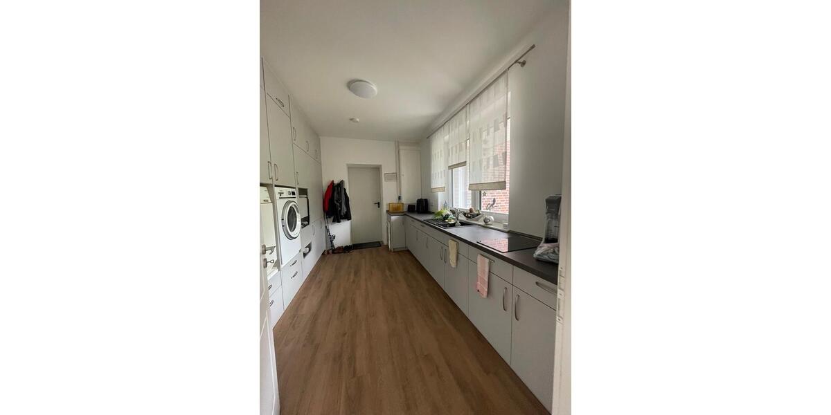 Einfamilienhaus Vechta - 6 Zimmer, 220 m&sup2;, 775.000&euro; | Angebot:27118394