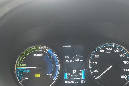 Mitsubishi Plug-in Hybrid Outlander 67.000 km 22.300 &euro; Wiesbaden 65199
