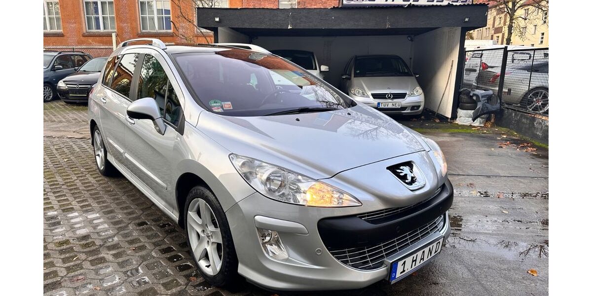Peugeot 308 146.000 km 4.290 &euro; Berlin 13403