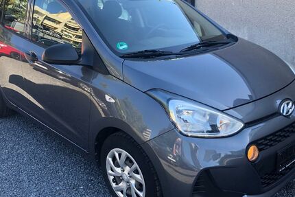 Hyundai i10 65.000 km 7.600 &euro; Bergisch Gladbach 51469