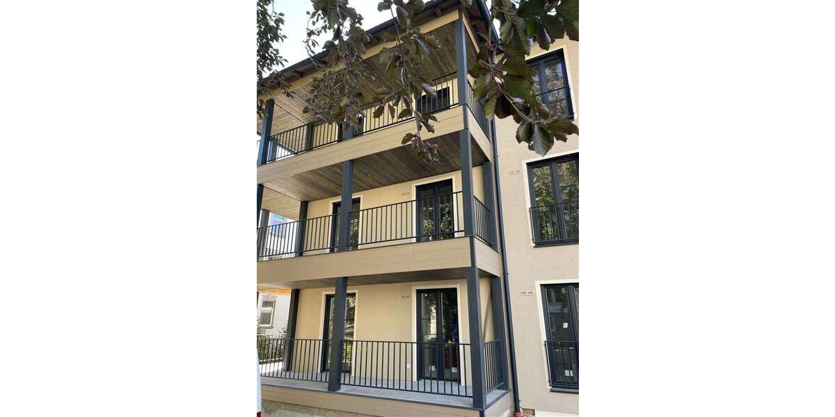 Wohnung zum Kaufen in Werdau , Sachs 323.000 € 108.68 m² 4 zimmer