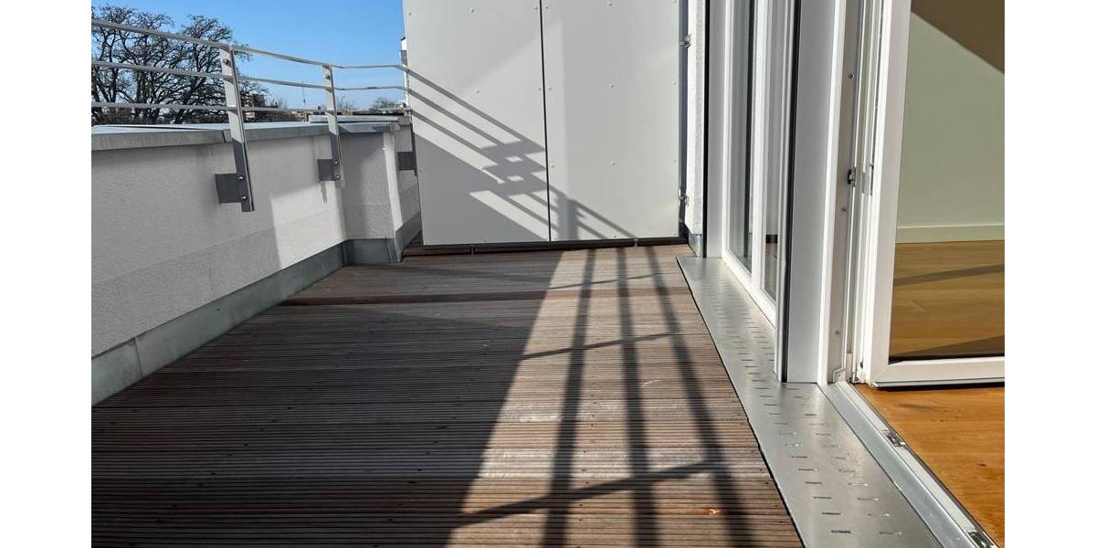 Etagenwohnung Lüneburg Rotes Feld - 4 Zimmer, 108 m&sup2;, 1.950&euro; | Angebot:25986358