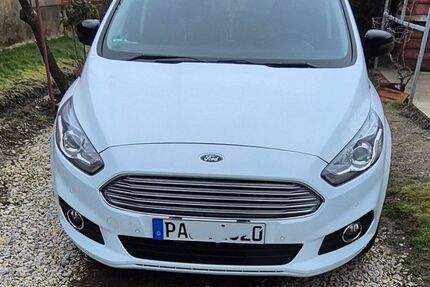Ford S-Max 126.000 km 16.000 &euro; Passau 94036