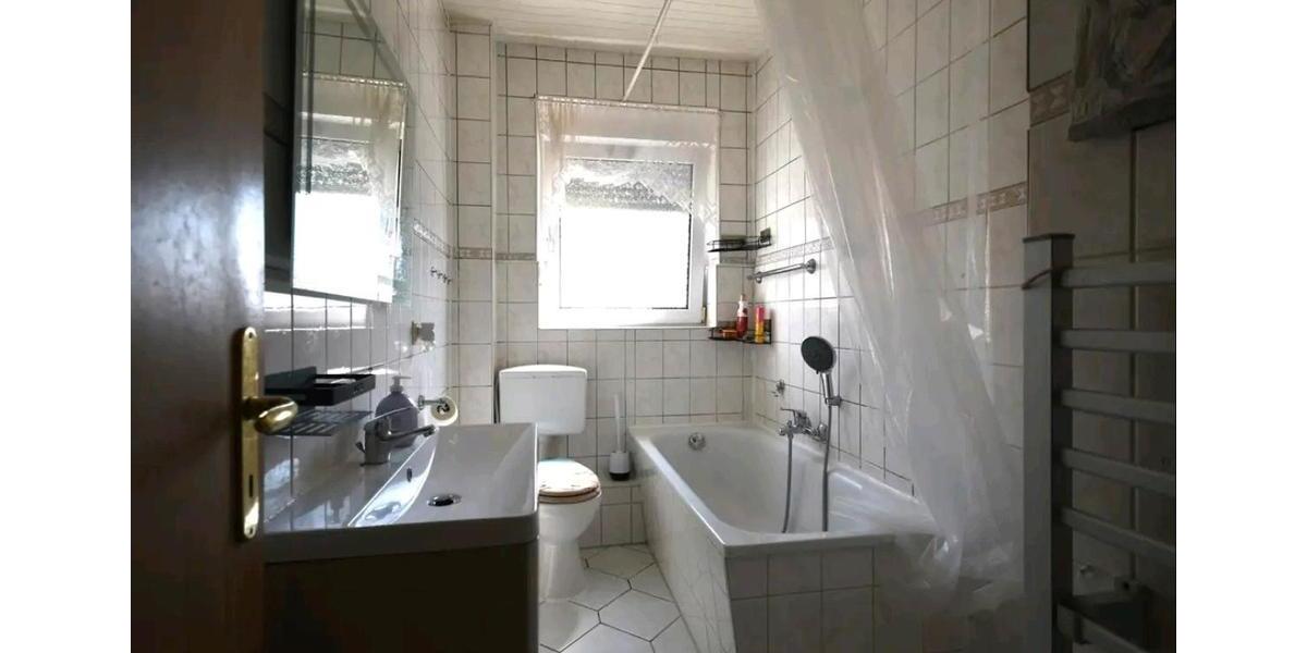 Etagenwohnung Dessau-Roßlau Brambach - 1 Zimmer, 60 m&sup2;, 50.000&euro; | Angebot:27098887