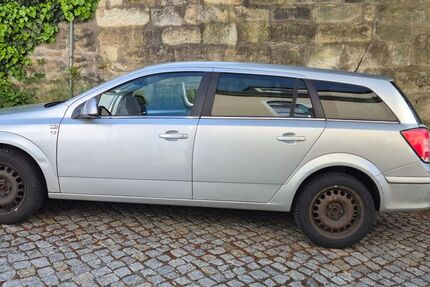 Opel Astra 272.100 km 900 &euro; Pirna 01796
