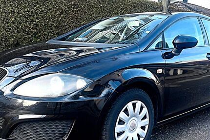Seat Leon 142.000 km 3.490 &euro; München 81479