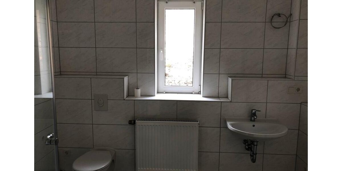 Gewerbeimmobilie Büro Bürogebäude in 98530 Oberstadt zimmer