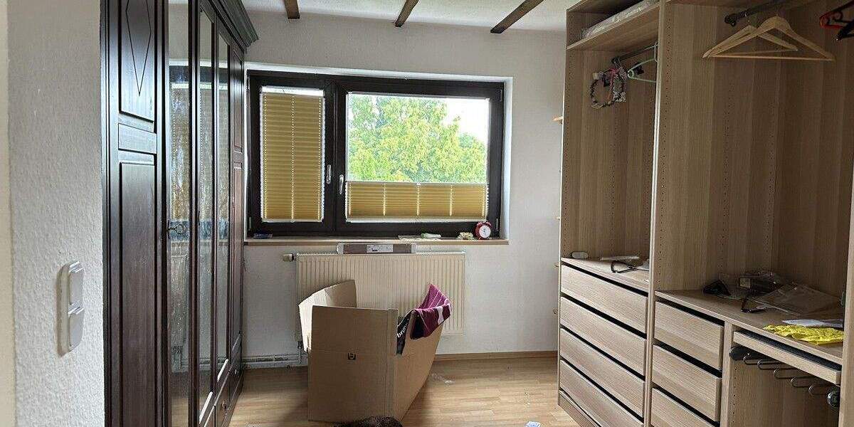 Reihenendhaus Kiel Elmschenhagen-Nord - 4 Zimmer, 111 m&sup2;, 370.000&euro; | Angebot:23935858