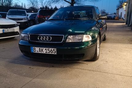 Audi A4 178.000 km 2.300 &euro; Berlin 13127