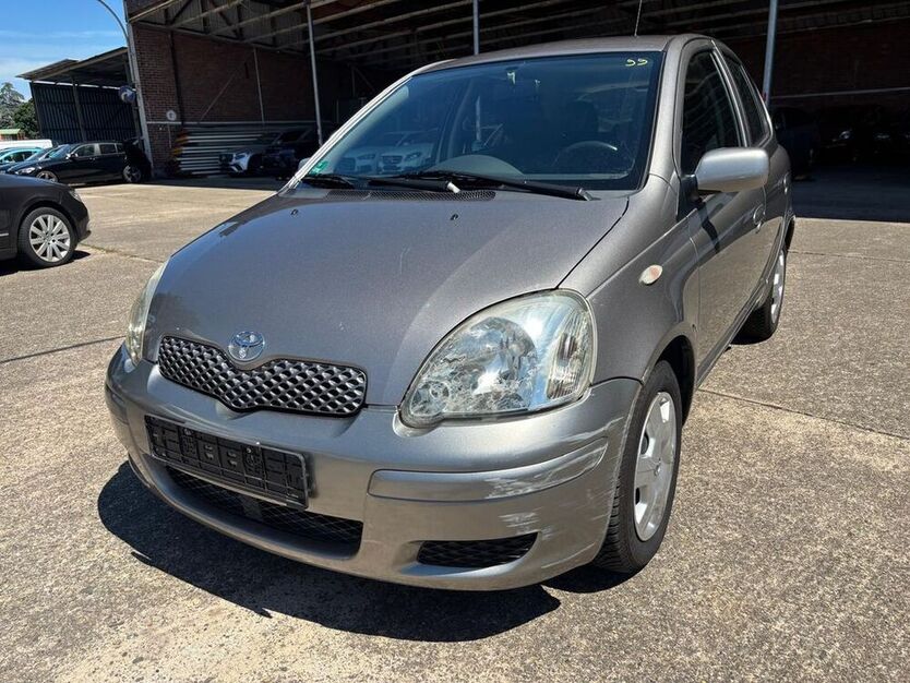 Yaris